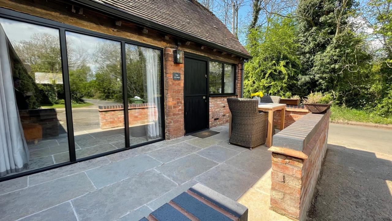 Elegant Peaceful Barn In Rural Village Setting Close To Stratford Upon Avon Eksteriør billede