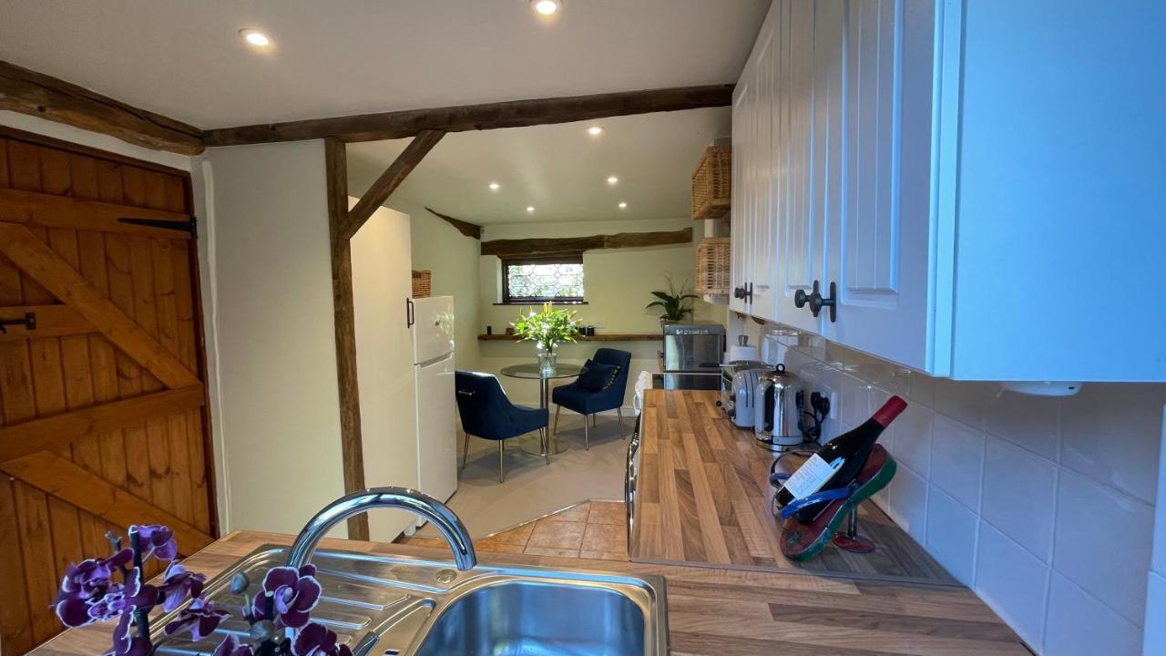 Elegant Peaceful Barn In Rural Village Setting Close To Stratford Upon Avon Eksteriør billede
